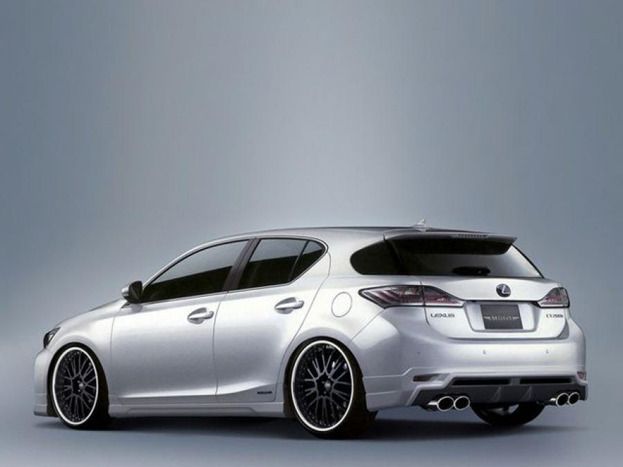 Lexus CT200h by Artisan Spirits 2011 года  (фото 2 из 2)